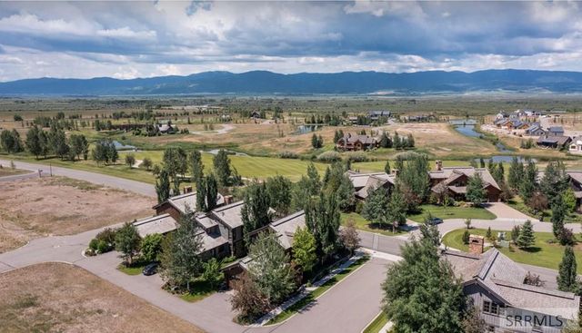 377 Woodland Star, Driggs, ID 83422