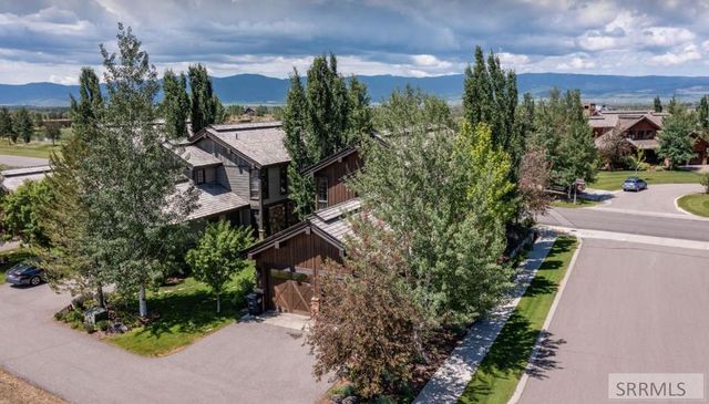 377 Woodland Star, Driggs, ID 83422