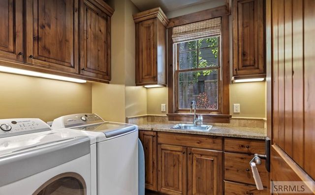 377 Woodland Star, Driggs, ID 83422