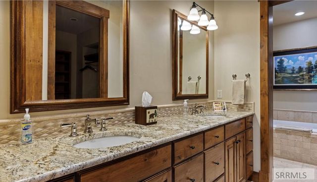 377 Woodland Star, Driggs, ID 83422