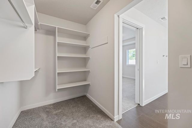 212 W Radiant Ridge Drive, Meridian, ID 83642