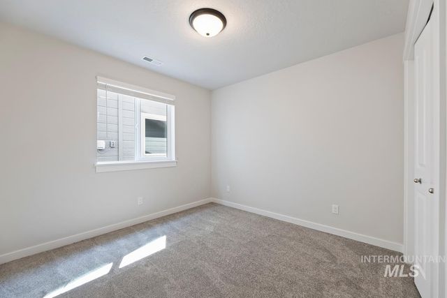 212 W Radiant Ridge Drive, Meridian, ID 83642