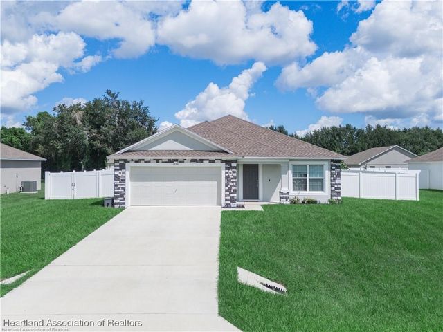 1220 Ridge Drive, Avon Park, FL 33825