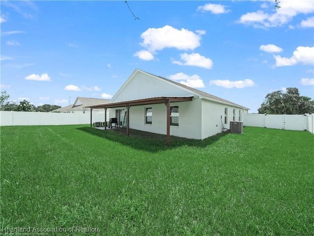 1220 Ridge Drive, Avon Park, FL 33825