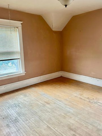 3644 Clinton Avenue, Minneapolis, MN 55409