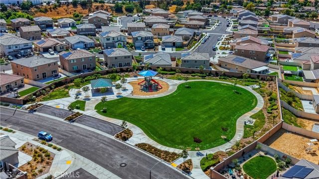 19898 Cara Cara, Riverside, CA 92507