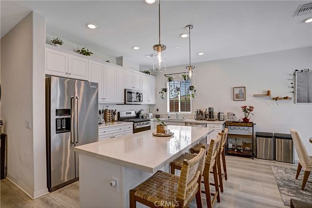 19898 Cara Cara, Riverside, CA 92507