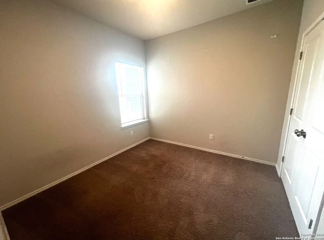 7851 ABBEY PL, San Antonio, TX 78218