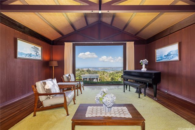 99-418 Aiealani Place, Aiea, HI 96701