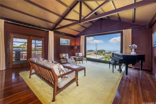 99-418 Aiealani Place, Aiea, HI 96701