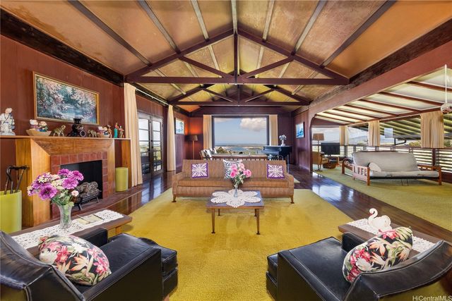 99-418 Aiealani Place, Aiea, HI 96701