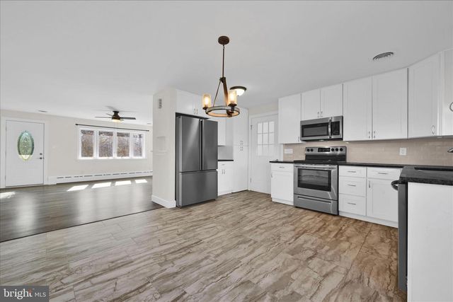 65 HAWK LN, Schuylkill Haven, PA 17972