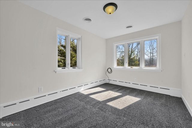 65 HAWK LN, Schuylkill Haven, PA 17972