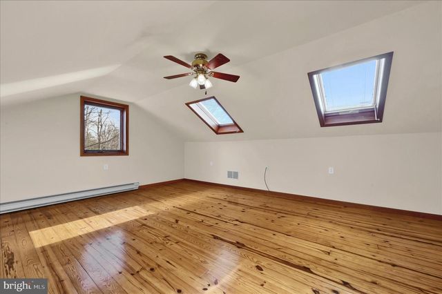 65 HAWK LN, Schuylkill Haven, PA 17972