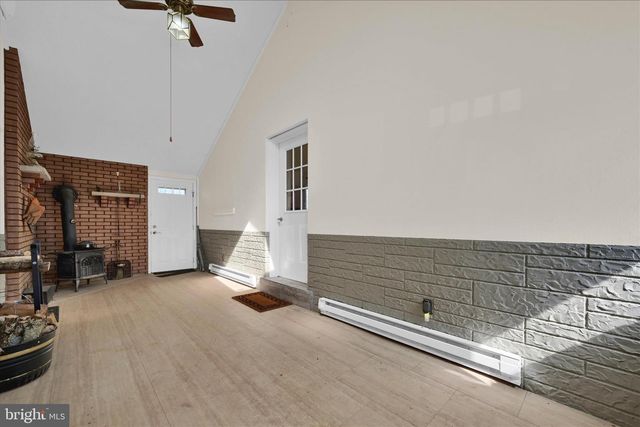 65 HAWK LN, Schuylkill Haven, PA 17972