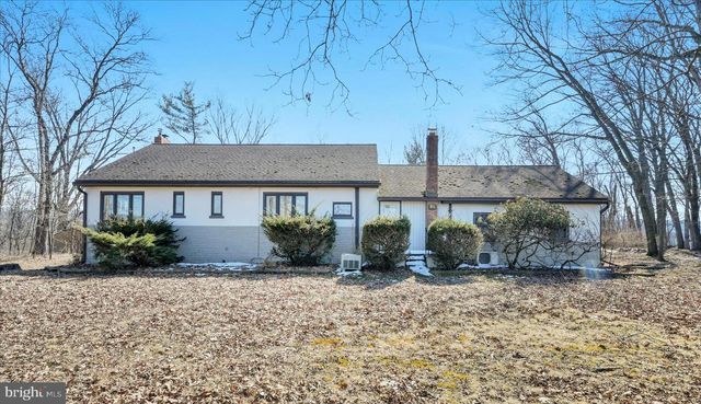 65 HAWK LN, Schuylkill Haven, PA 17972