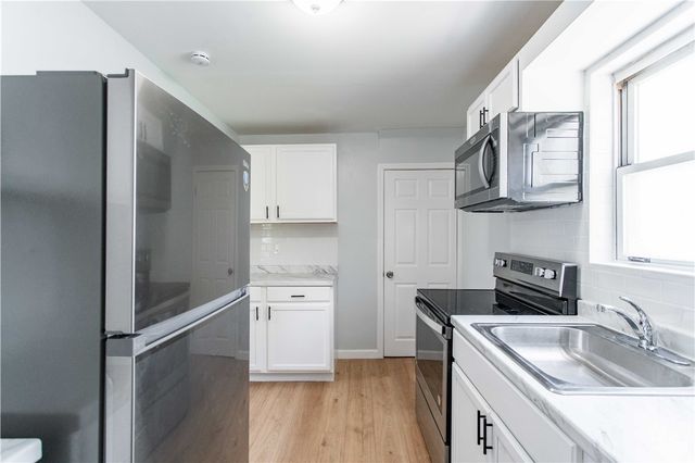 1710 Main St, Aliquippa, PA 15001