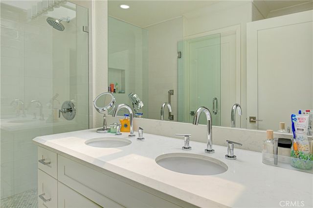5398 Via Carrizo A, Laguna Woods, CA 92637