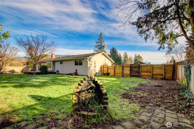 1006 Wedmore Place, Sedro Woolley, WA 98284