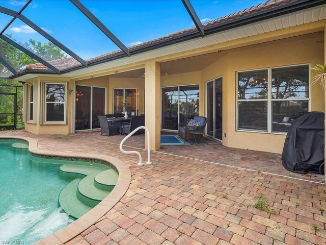 6901 Bent Grass DR, Naples, FL 34113