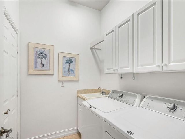 6901 Bent Grass DR, Naples, FL 34113