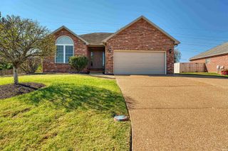4333 Hilldale Drive, Newburgh, IN 47630