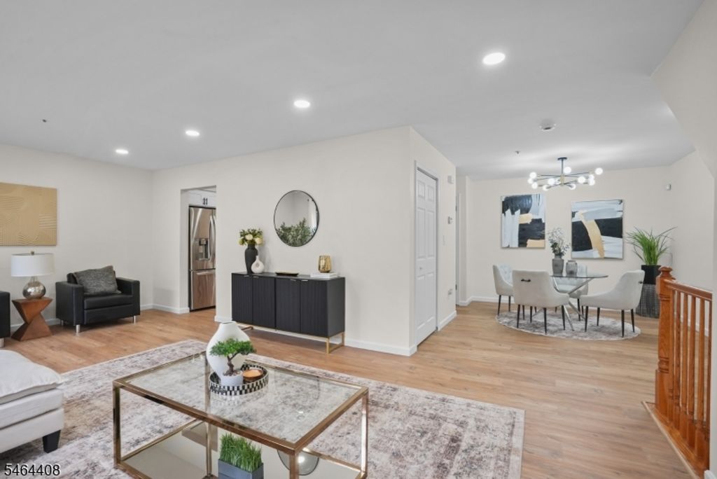 31 Krueger Ct, Newark City, NJ 07103 — photo 3