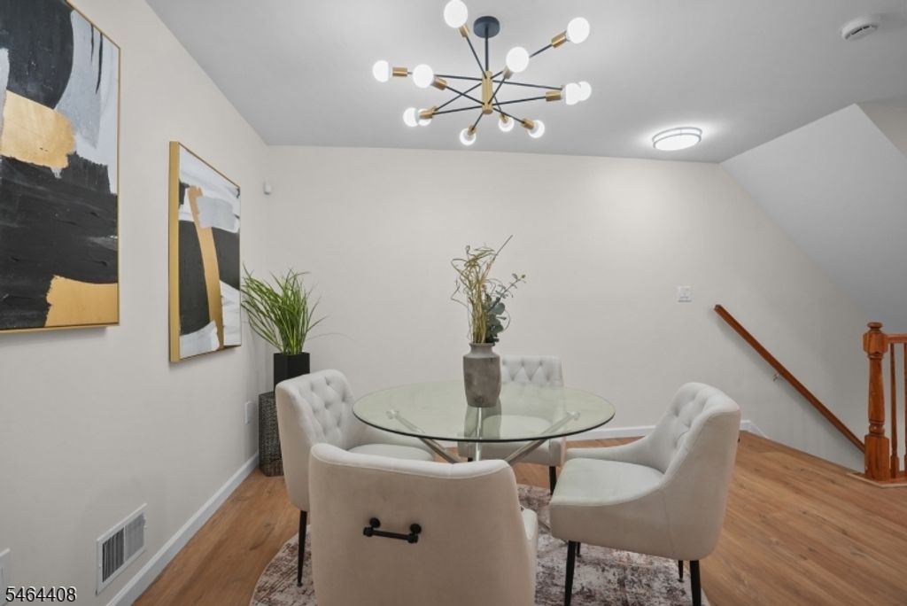 31 Krueger Ct, Newark City, NJ 07103 — photo 4