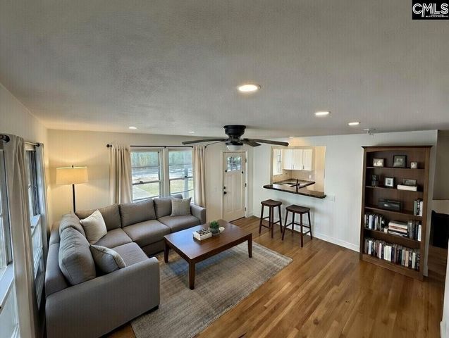 979 Airport Boulevard, Columbia, SC 29205