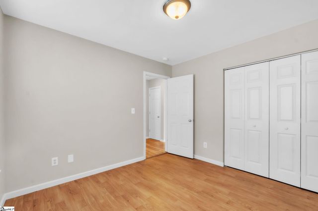 5 Mariner Court, Greer, SC 29650