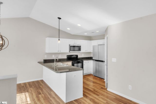 5 Mariner Court, Greer, SC 29650