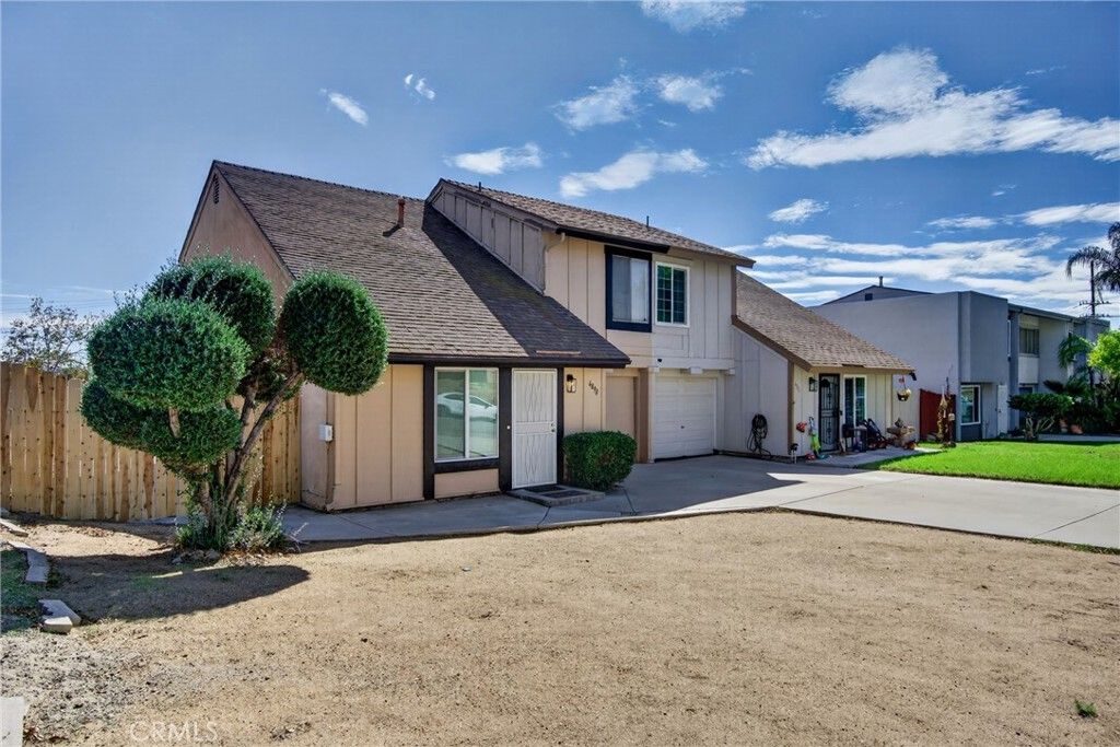 6898 John, Riverside, CA 92509 — photo 3
