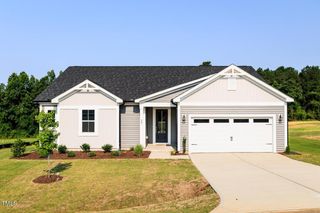207 Golfview Avenue, Benson, NC 27504