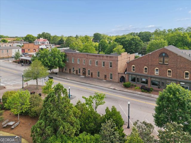 200 W Washington St, Unit B, Madison, GA 30650