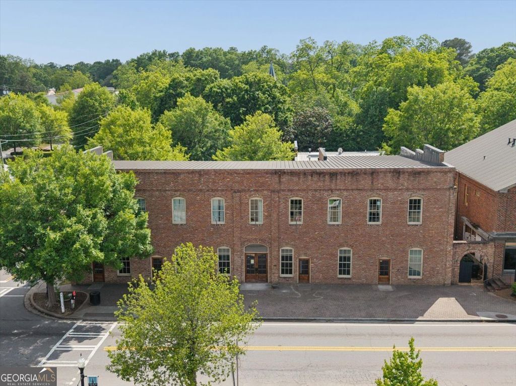 200 W Washington St, Unit B, Madison, GA 30650