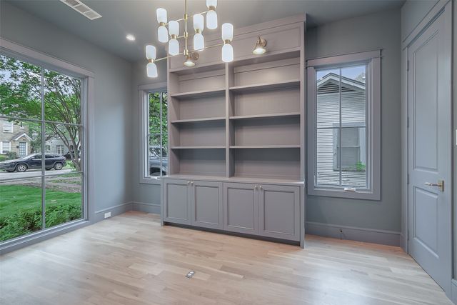 6251 Palo Pinto Avenue, Dallas, TX 75214