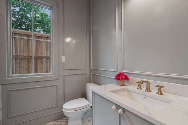 6251 Palo Pinto Avenue, Dallas, TX 75214