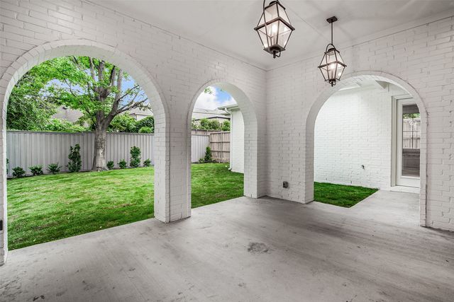6251 Palo Pinto Avenue, Dallas, TX 75214