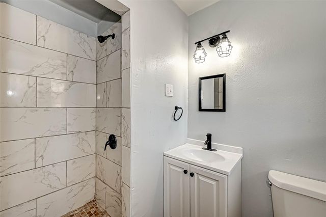2946 Dragonwick Drive, Houston, TX 77045