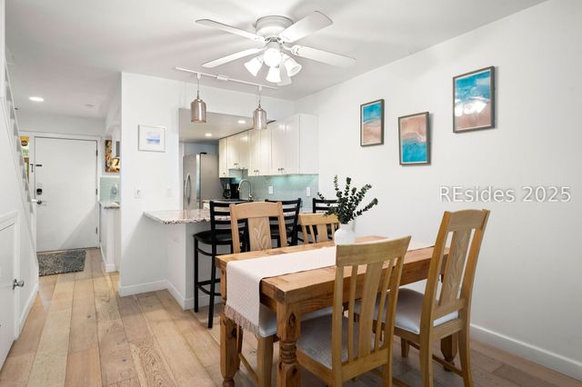 17 Lagoon Rd Apt 26, Hilton Head Island, SC 29928