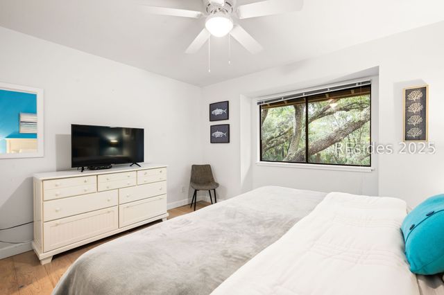 17 Lagoon Rd Apt 26, Hilton Head Island, SC 29928