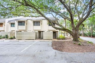 17 Lagoon Rd Apt 26, Hilton Head Island, SC 29928
