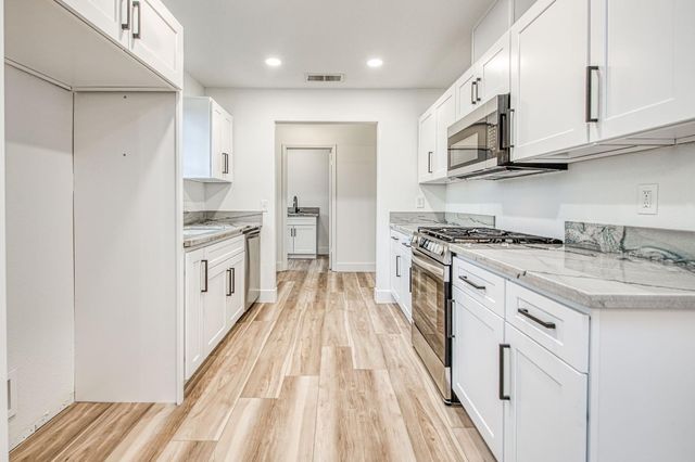 3526 Olive Street, Selma, CA 93662