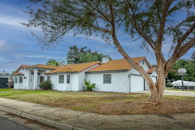 3526 Olive Street, Selma, CA 93662