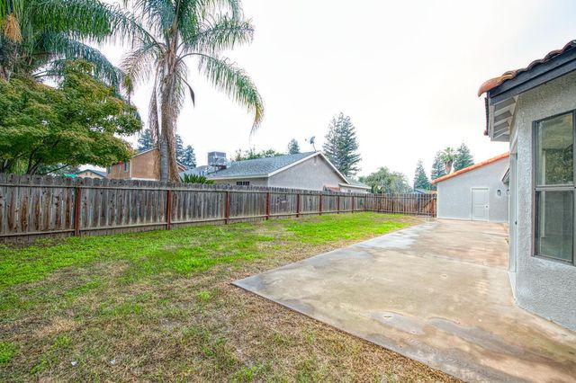 3526 Olive Street, Selma, CA 93662
