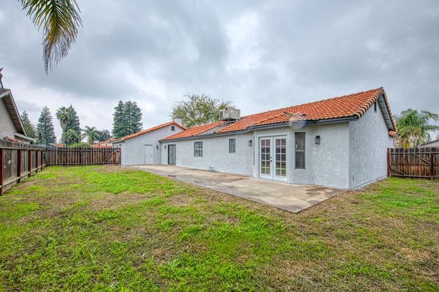 3526 Olive Street, Selma, CA 93662
