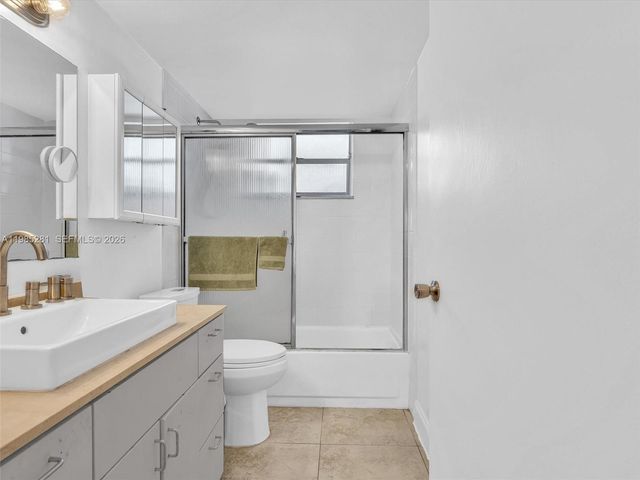 1236 Alton Rd 304, Miami Beach, FL 33139