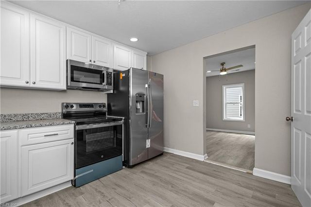 208 Raleigh AVE, Suffolk, VA 23434