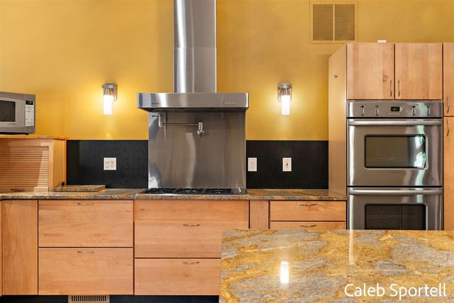 8201 Cherry Valley Avenue, Caledonia, MI 49316