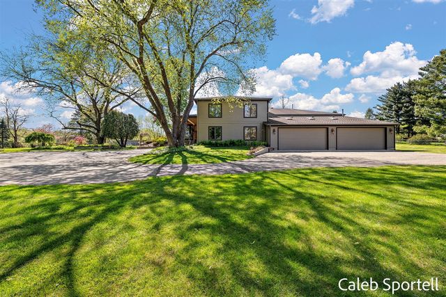 8201 Cherry Valley Avenue, Caledonia, MI 49316